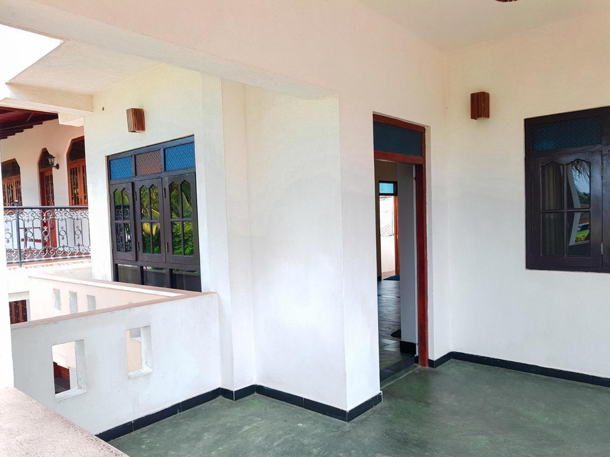 Dinu Villa Galle Esterno foto